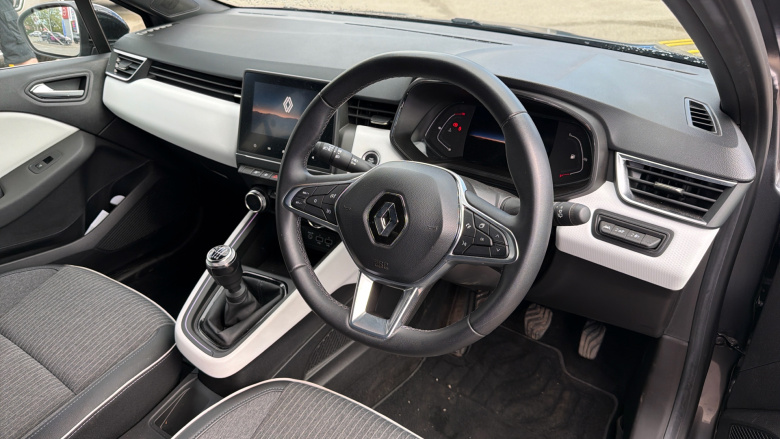 Renault Clio 1.0 TCe 90 Techno 5dr Petrol Hatchback